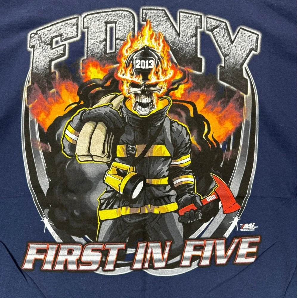 FDNY‎ First In Five Prob Firefighter 2013 Graphic T-Shirt Navy Blue Mens Large
